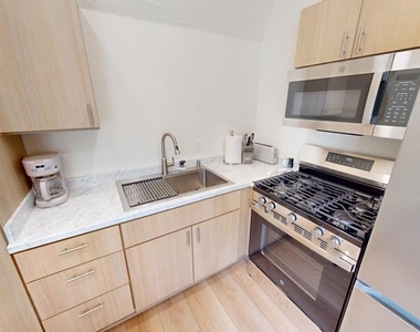 4415 Sand Canyon Road - Photo Thumbnail 7