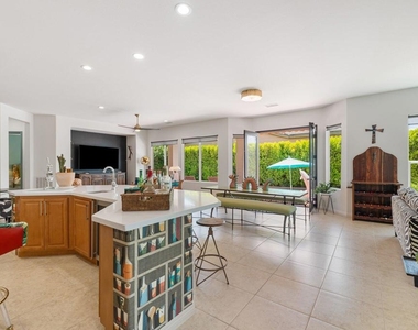 61185 Soaptree Drive - Photo Thumbnail 14