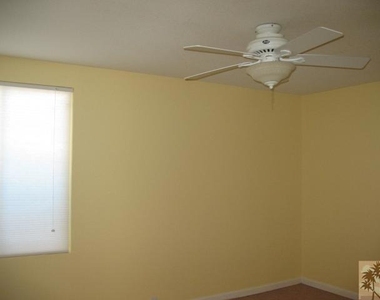 400 N Sunrise Way - Photo Thumbnail 8