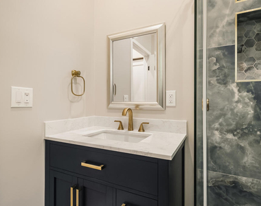 716 Portola Avenue - Photo Thumbnail 14