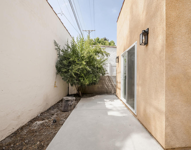 716 Portola Avenue - Photo Thumbnail 23