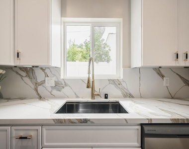 716 Portola Avenue - Photo Thumbnail 7
