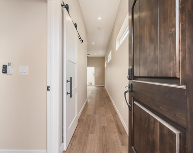 716 Portola Avenue - Photo Thumbnail 1
