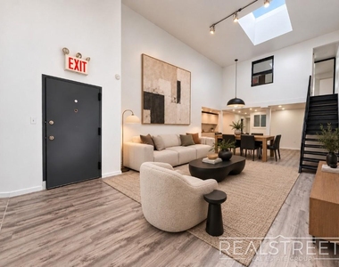 36 South 4th Street - Photo Thumbnail 2