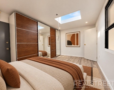 36 South 4th Street - Photo Thumbnail 7