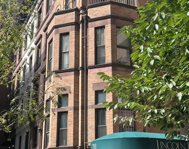 213 West 71st Street - Photo Thumbnail 12