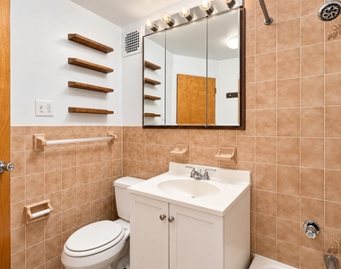 213 West 71st Street - Photo Thumbnail 11