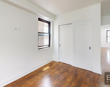 East 89th Street - Photo Thumbnail 9