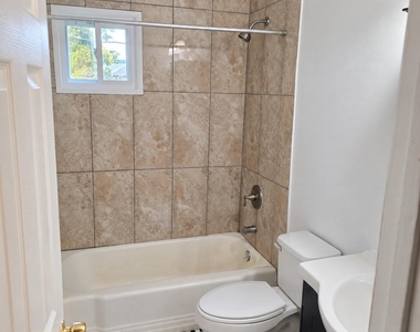 3 Fishkill Glen Drive - Photo Thumbnail 7