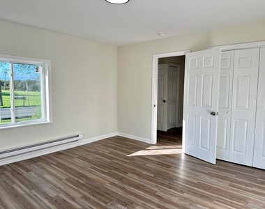 876 Pulaski Highway - Photo Thumbnail 8