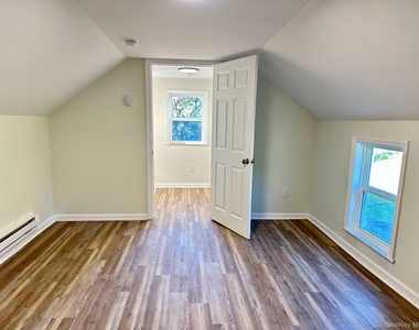 876 Pulaski Highway - Photo Thumbnail 12