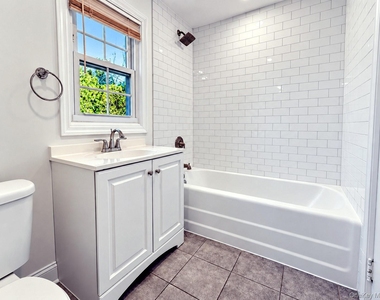 299 Peekskill Hollow Road - Photo Thumbnail 1