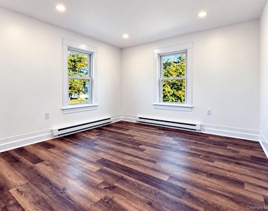 299 Peekskill Hollow Road - Photo Thumbnail 7