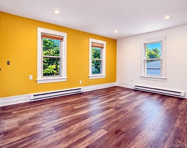299 Peekskill Hollow Road - Photo Thumbnail 5