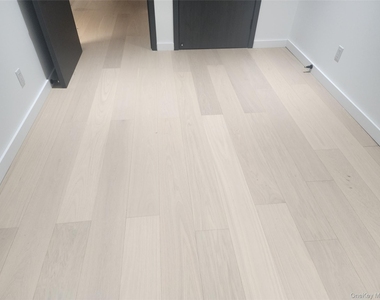 108-15 72 Avenue - Photo Thumbnail 15