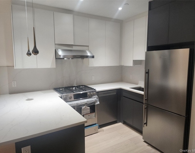 108-15 72 Avenue - Photo Thumbnail 8