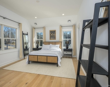 45 Columbine Avenue N - Photo Thumbnail 20
