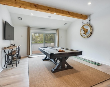 45 Columbine Avenue N - Photo Thumbnail 13
