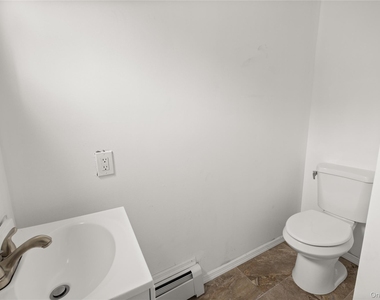 20 Hilltop Avenue - Photo Thumbnail 8
