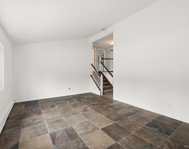 20 Hilltop Avenue - Photo Thumbnail 11