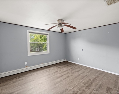 20 Hilltop Avenue - Photo Thumbnail 18
