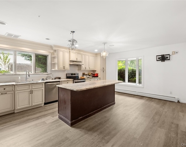 20 Hilltop Avenue - Photo Thumbnail 4