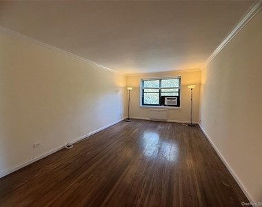 212-12 73rd Avenue - Photo Thumbnail 2