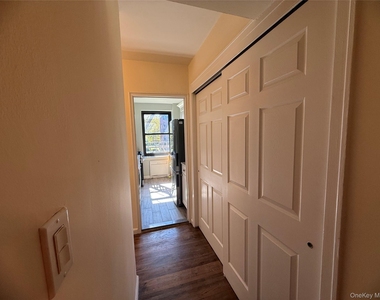 212-12 73rd Avenue - Photo Thumbnail 3