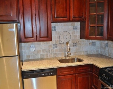 1250 North Avenue - Photo Thumbnail 4