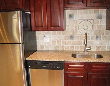1250 North Avenue - Photo Thumbnail 3