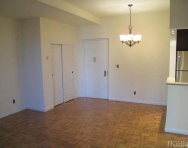 1250 North Avenue - Photo Thumbnail 6