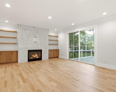 654 Caledonia Road - Photo Thumbnail 4