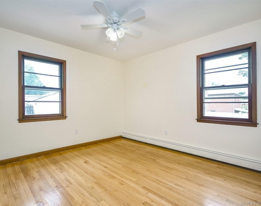 60 Smith Street - Photo Thumbnail 23