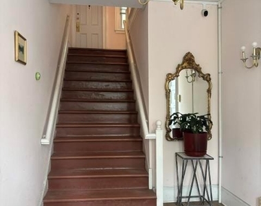25 Knollwood Avenue - Photo Thumbnail 2