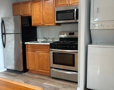25 Knollwood Avenue - Photo Thumbnail 3