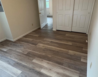 26 Benson Street - Photo Thumbnail 5