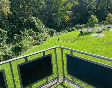 12 Charles Lane - Photo Thumbnail 14