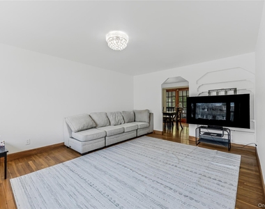 107 Hayward Street - Photo Thumbnail 3