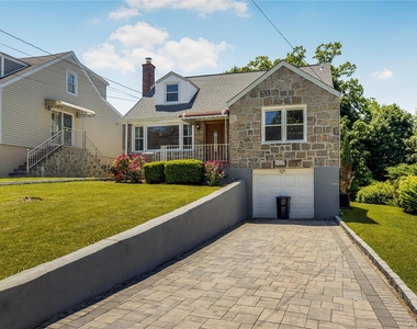 107 Hayward Street - Photo Thumbnail 25