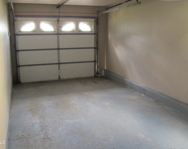 18 Ethel Drive - Photo Thumbnail 15