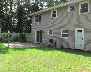 18 Ethel Drive - Photo Thumbnail 16