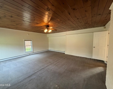 2204 Dean Street - Photo Thumbnail 4