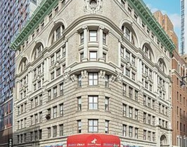 81 Willoughby Street - Photo Thumbnail 9