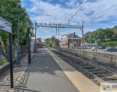 271 Millburn Avenue - Photo Thumbnail 21