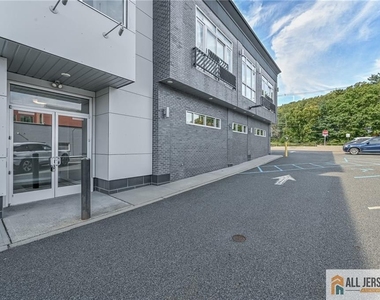271 Millburn Avenue - Photo Thumbnail 20