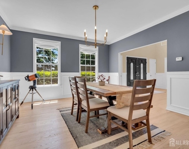 4 Scott Drive - Photo Thumbnail 9