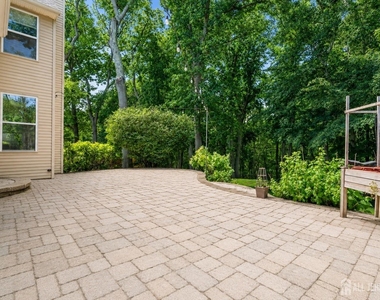 4 Scott Drive - Photo Thumbnail 30