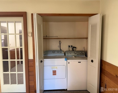 2707 Merrywood Drive - Photo Thumbnail 36