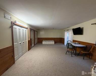 2707 Merrywood Drive - Photo Thumbnail 5