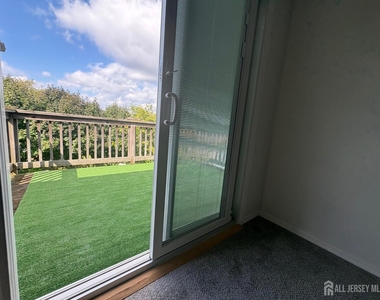 14 Barkalow Street - Photo Thumbnail 14
